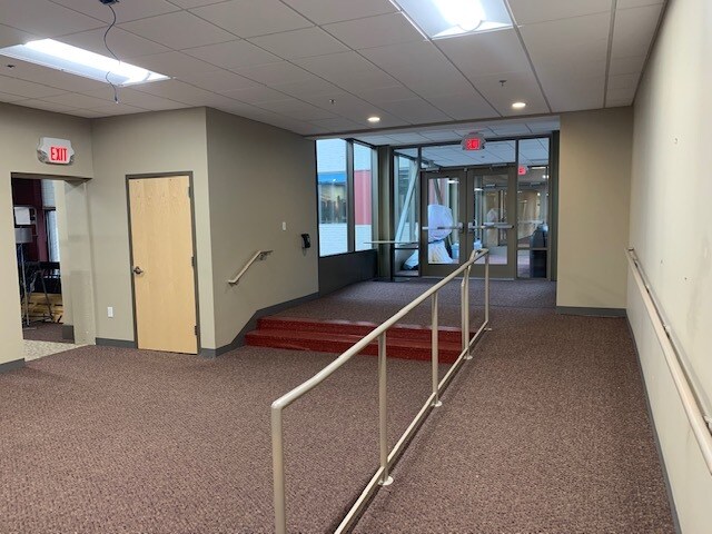 More Photos Of 309-313 S Broadway, Rochester Storefront For Lease