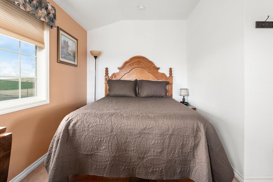 More Photos Of 110 Seubert Heights Dr, Cottonwood Trailer Camper Park For Sale