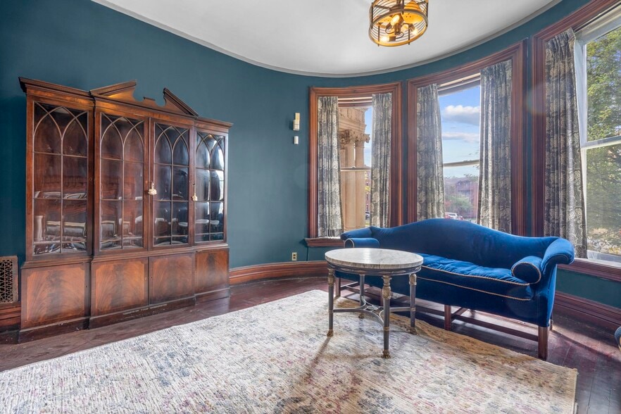 More Photos Of 4 Wethersfield Ave, Hartford Loft Creative Space For Sale