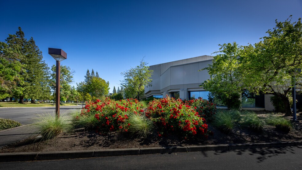 More Photos Of 3601-3645 Westwind Blvd, Santa Rosa Office For Lease