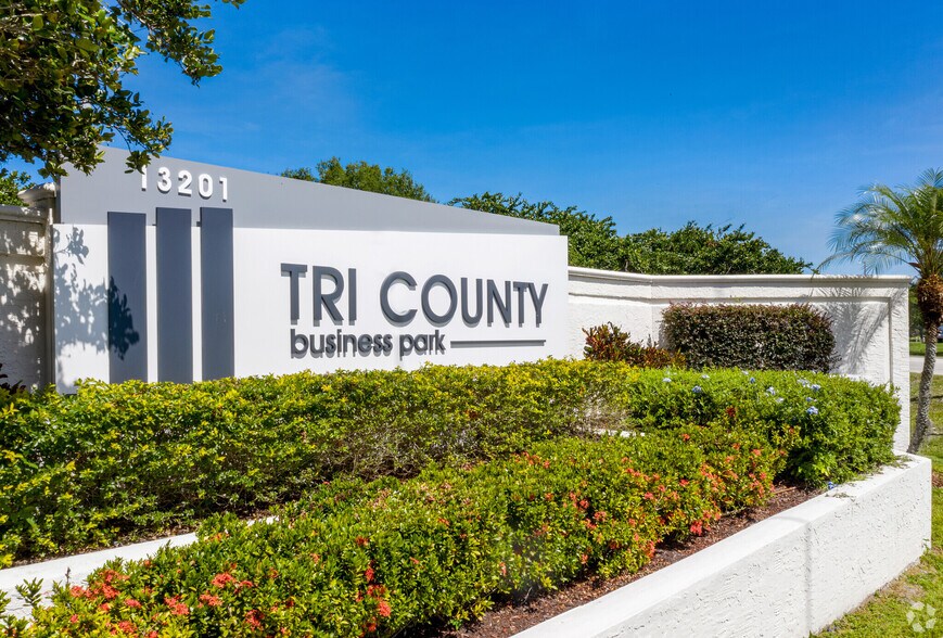 More Photos Of 13300 McCormick Dr, Tampa Unknown For Lease