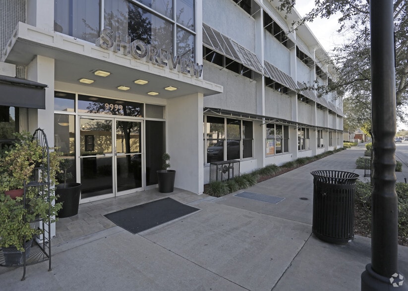 More Photos Of 9999 NE 2nd Ave, Miami Office For Lease