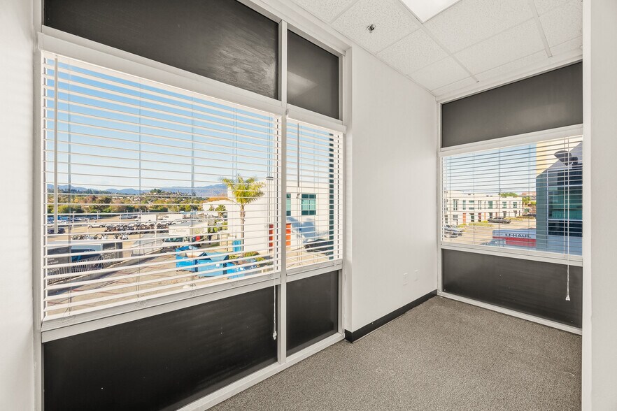 More Photos Of 1139 Westminster Ave, Alhambra Warehouse For Lease