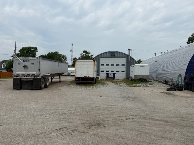 More Photos Of 207 E Valley St, Valley Warehouse For Sale