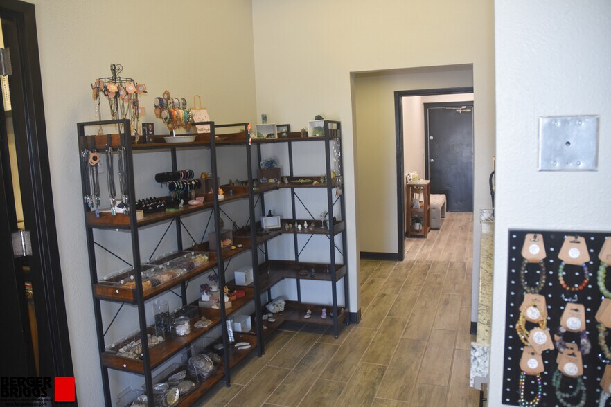 More Photos Of 2516 Southern Blvd, Rio Rancho Freestanding For Sale
