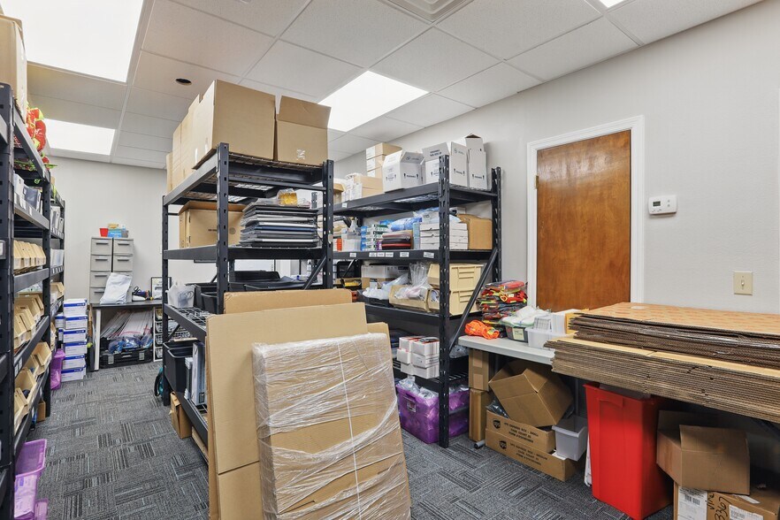 More Photos Of 5639 Hansel Ave, Orlando Medical For Lease