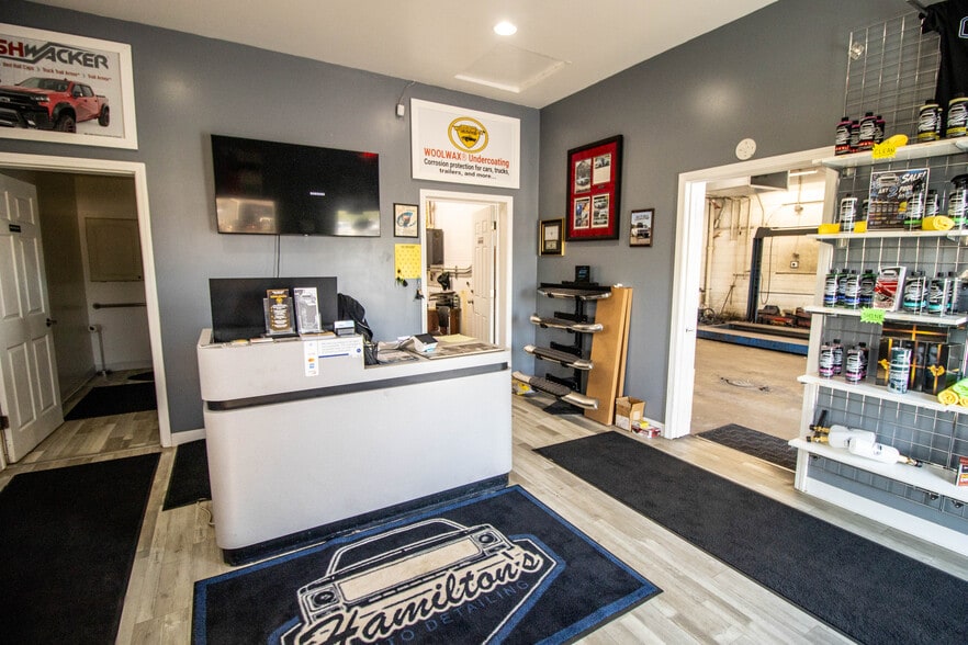 More Photos Of 10185 N Saginaw Rd, Clio Auto Repair For Sale