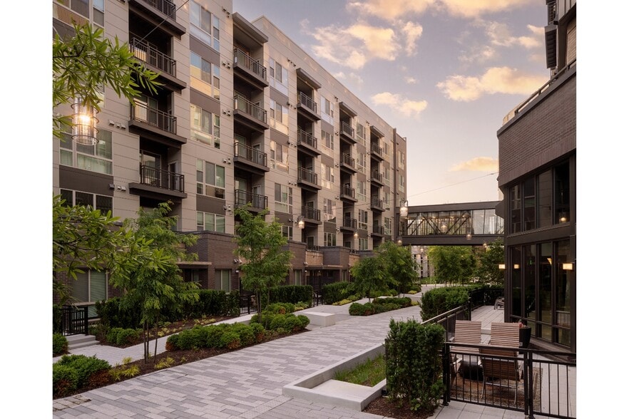 More Photos Of 1260 Spring St, Silver Spring Apartments For Lease