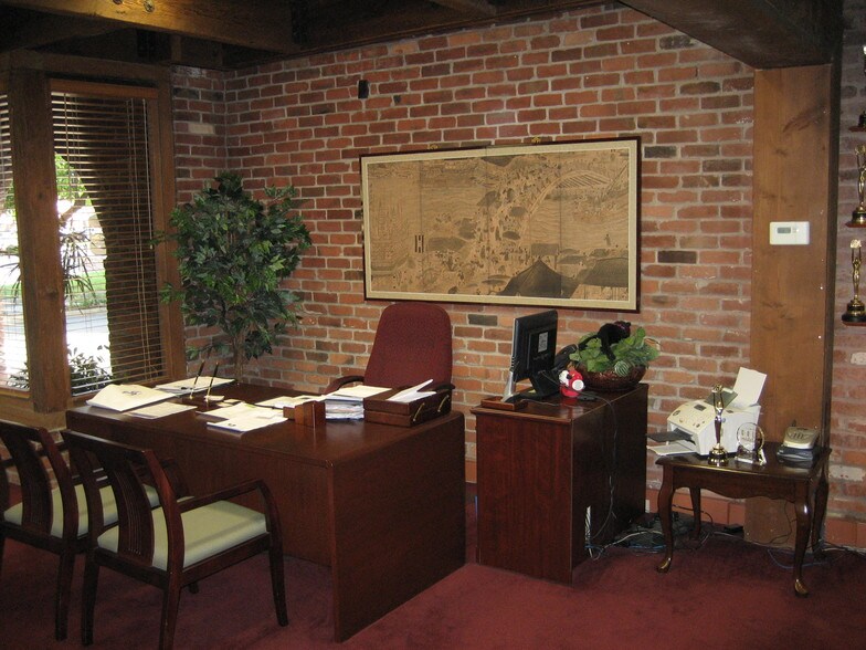 More Photos Of 3011 Citrus Cir, Walnut Creek Unknown For Lease