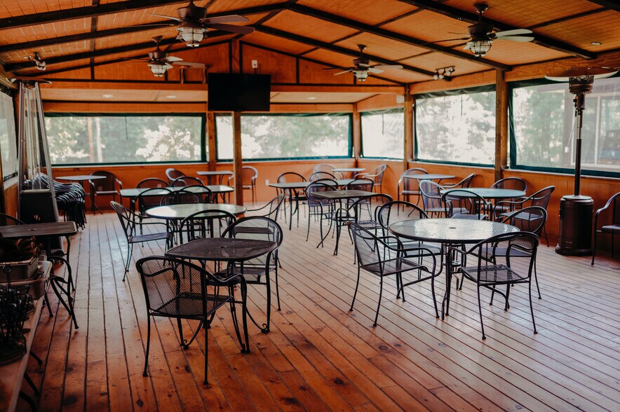 More Photos Of 16 Baby Back Pl, Pipestem Flex For Sale