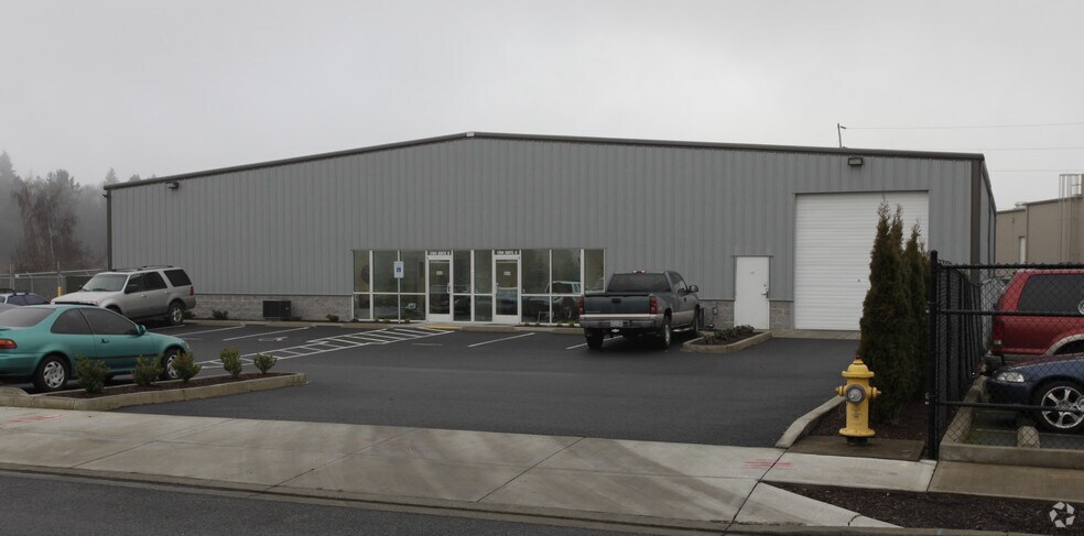 More Photos Of 1704 NE 64th Ave, Vancouver Warehouse For Lease