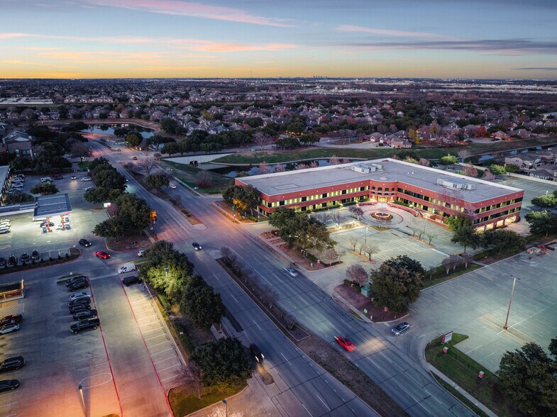 More Photos Of 10030 N MacArthur Blvd, Irving Office Residential For Lease