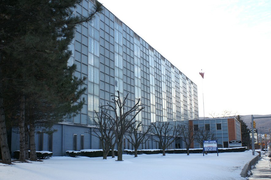 More Photos Of 1001-1003 Broad St, Johnstown Medical For Sale