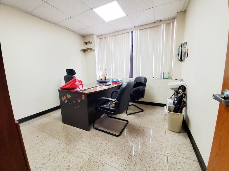 More Photos Of 128-138 Mott St, New York Medical For Sale