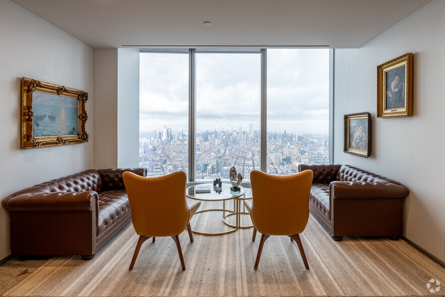 More Photos Of One World Trade Center, New York Coworking Space