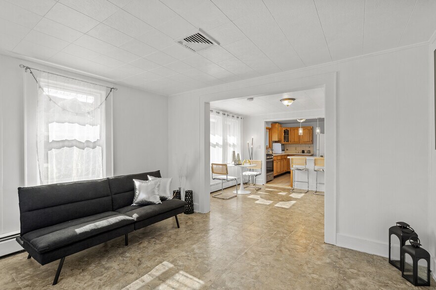 More Photos Of 29 Wilson Ave, Manalapan Township Medical For Sale