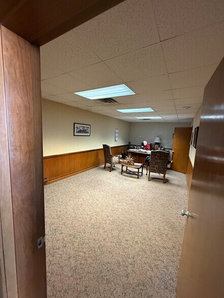 More Photos Of 19 Baltimore St, Cumberland Specialty For Sale