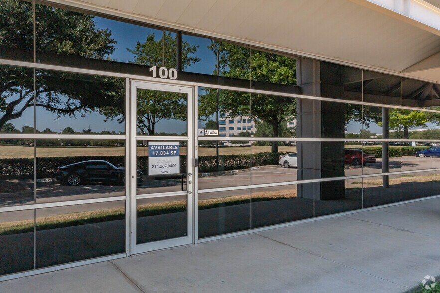 More Photos Of 601 Canyon Dr, Coppell Office For Lease