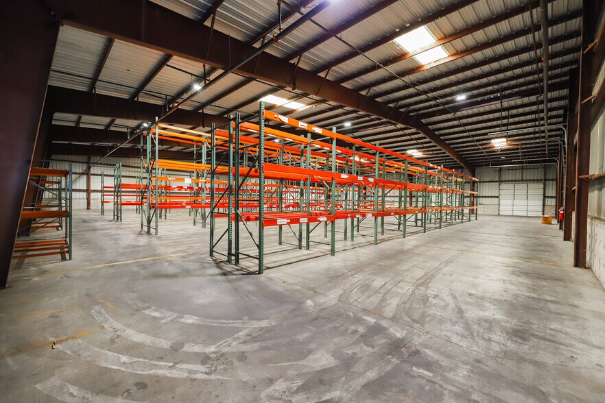 More Photos Of 14415 Import Rd, Laredo Warehouse For Sale