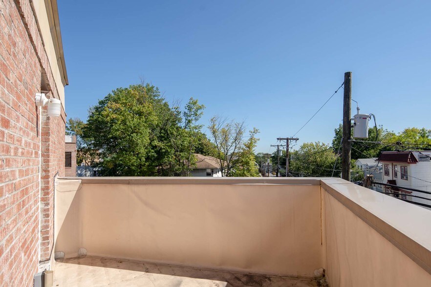 More Photos Of 1609-1611 Springfield Ave, Maplewood Apartments For Sale