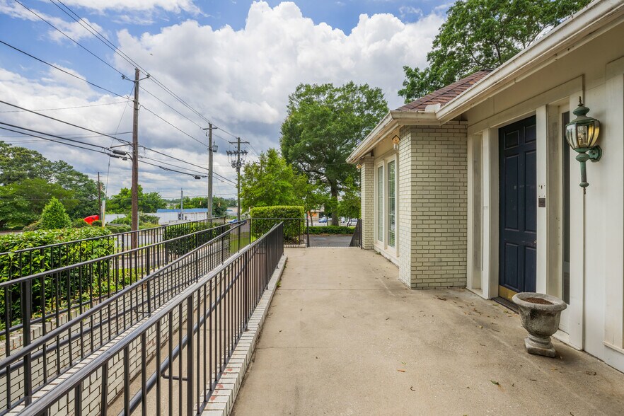 More Photos Of 720 North Ave, Macon-Bibb Office Residential For Sale