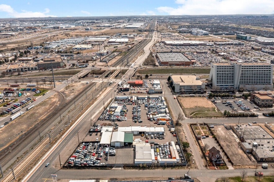 More Photos Of 7070 Smith Rd, Denver Warehouse For Sale