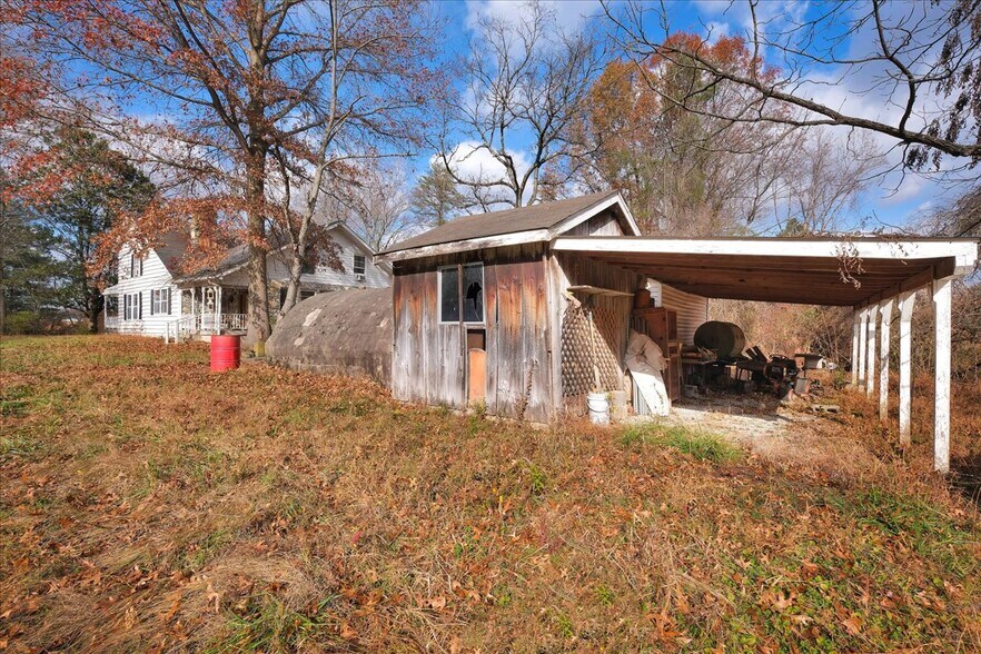 More Photos Of 9512 National Turnpike, Fairdale Land For Sale