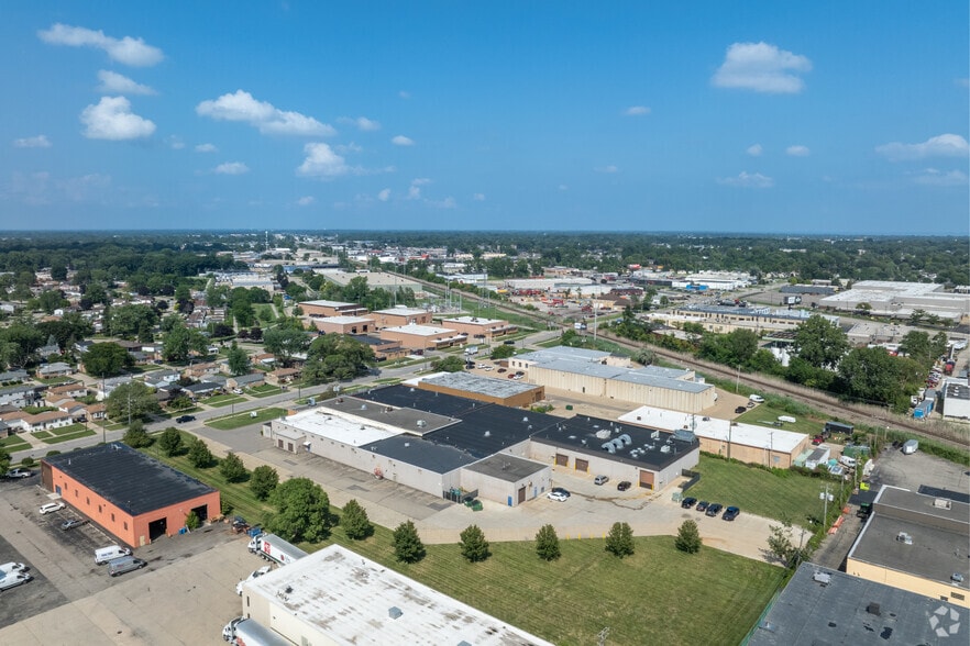More Photos Of 16000 Common Rd, Roseville Warehouse For Sale