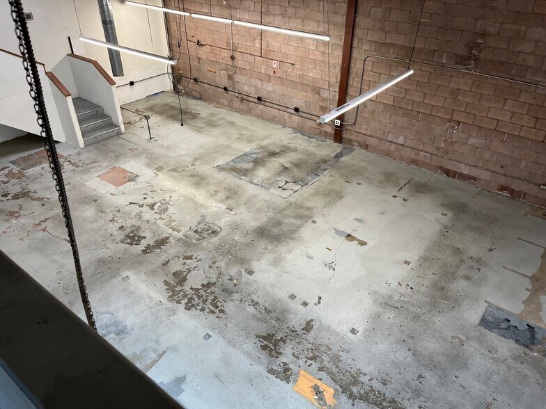 More Photos Of 1358 E San Fernando St, San Jose Warehouse For Sale