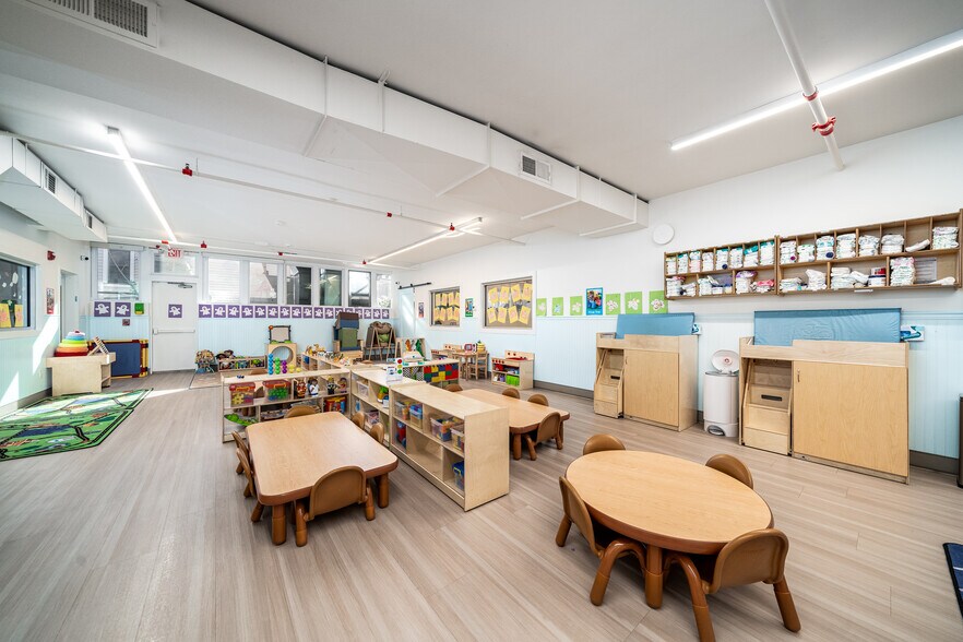 More Photos Of 2000 West St, Union City Office Residential For Sale