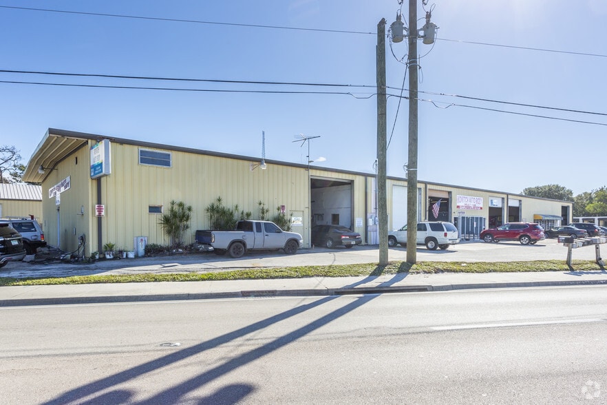 More Photos Of 4186 Kings Hwy, Port Charlotte Warehouse For Lease