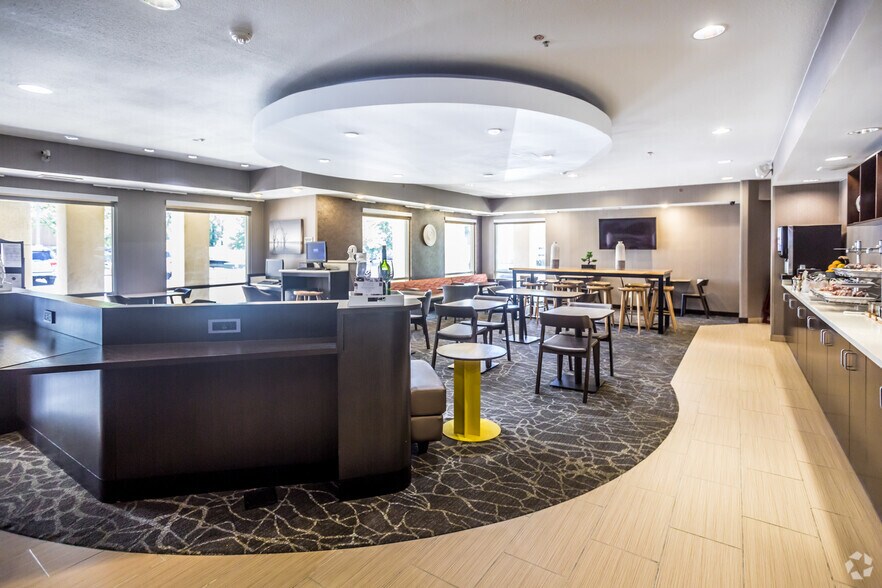 More Photos Of 2800 New Brunswick Rd, Memphis Hotel For Sale