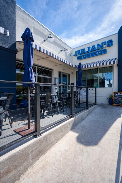 More Photos Of 620 S Presa St, San Antonio Restaurant For Sale