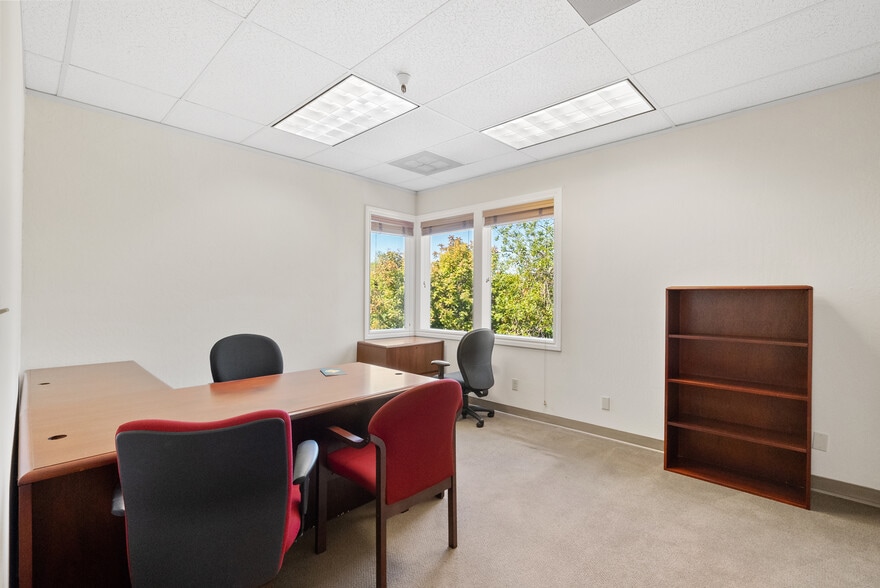 More Photos Of 289 S San Antonio Rd, Los Altos Office For Lease