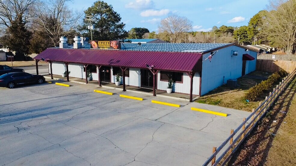 More Photos Of 1001 Jersey St, Ahoskie Restaurant For Sale