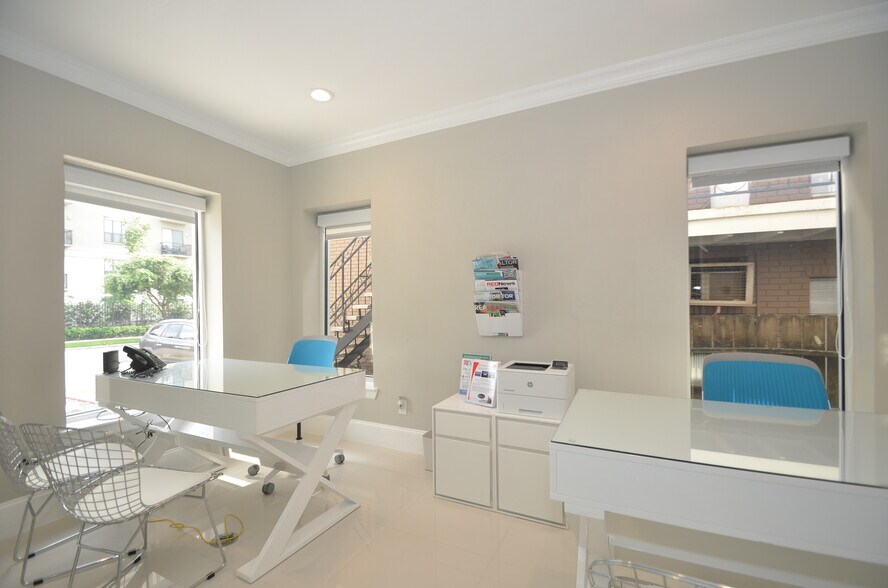 More Photos Of 1644 W Alabama St, Houston Loft Creative Space For Lease