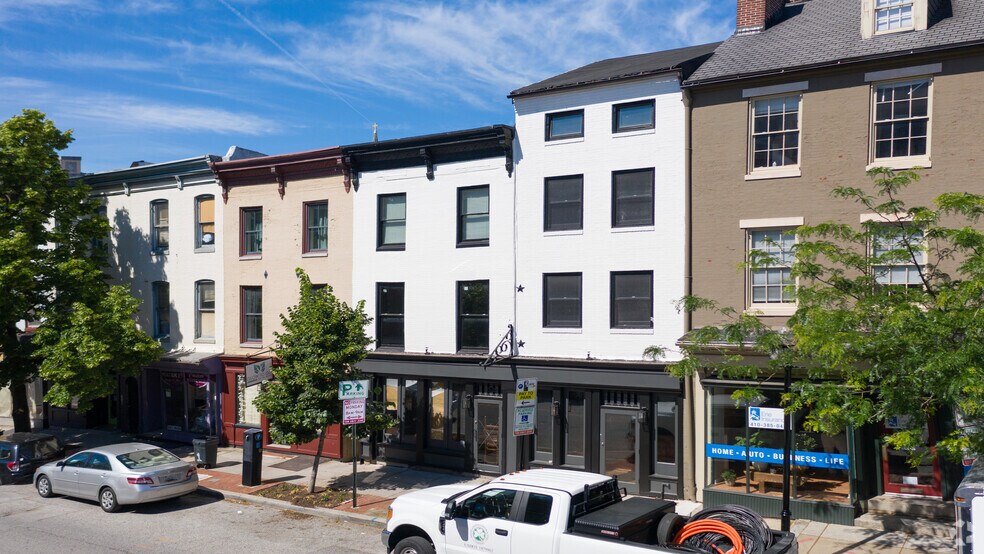 More Photos Of 902-904 S Charles St, Baltimore Restaurant For Lease