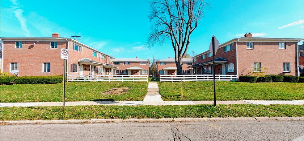 More Photos Of 5828 N Meadows Blvd, Columbus Apartments For Sale