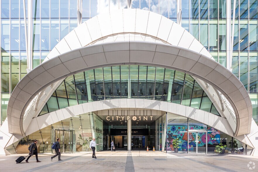 More Photos Of 1 Ropemaker St, London Office For Lease