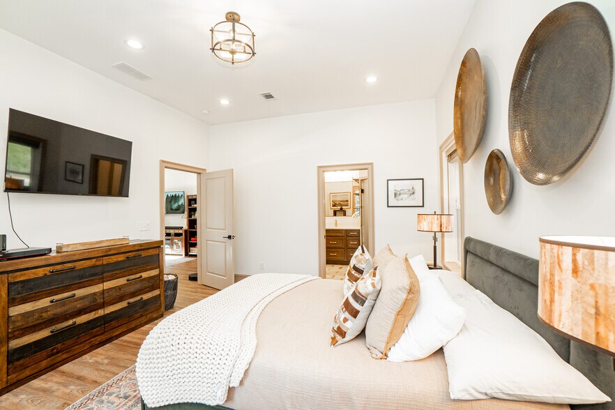 More Photos Of 9036 Bullard Rd, Dry Branch Lodge Meeting Hall For Sale