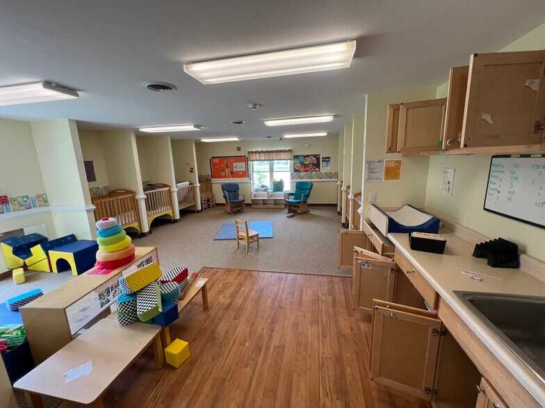 More Photos Of 82 Capital Dr, Warsaw Daycare Center For Sale