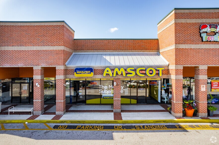 More Photos Of 3030 E Semoran Blvd, Apopka Supermarket For Lease