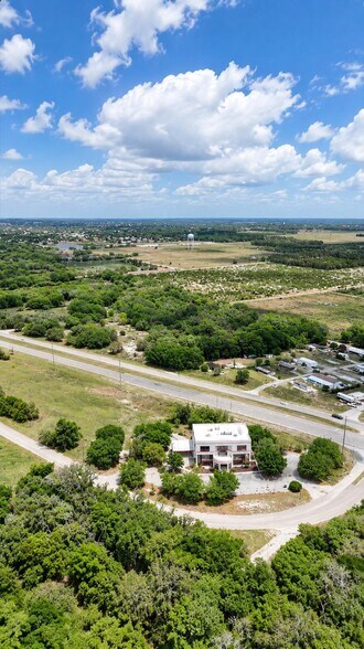 More Photos Of 2301 Longleaf Blvd, Lake Wales Office For Lease