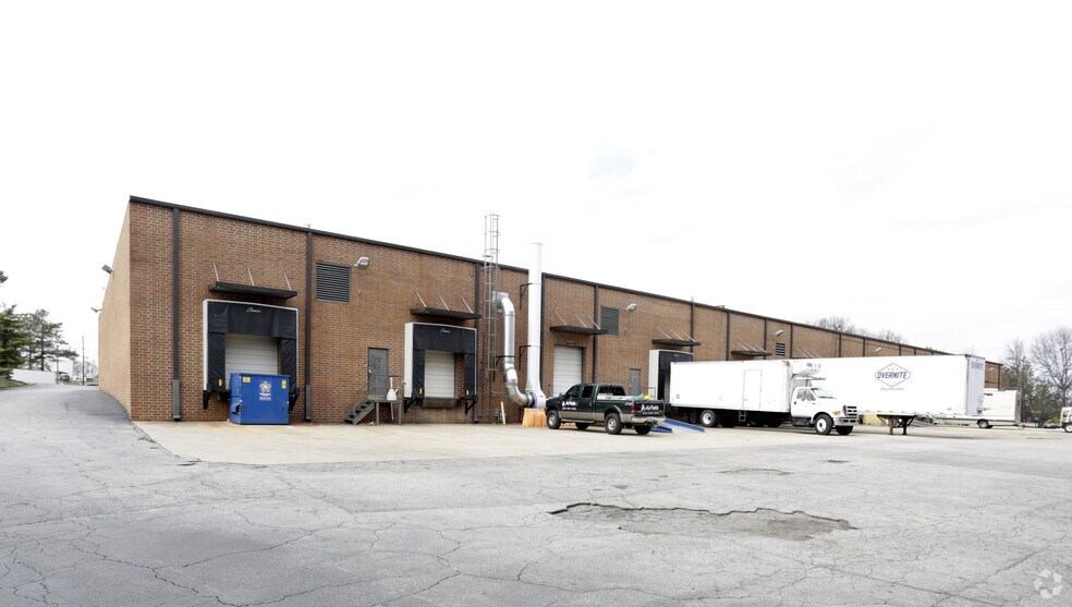 More Photos Of 3770 Zip Industrial Blvd SE, Atlanta Warehouse For Lease