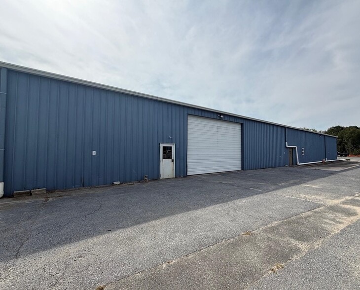 More Photos Of 8100 Seashore Hwy, Bridgeville Warehouse For Lease
