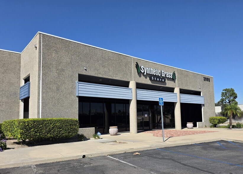 Primary Photo Of 2991-2995 E White Star Ave, Anaheim Warehouse For Sale