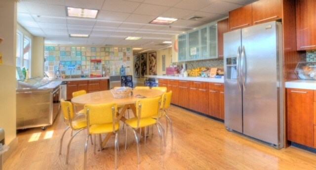 More Photos Of 1 Lexington & Revere Ave, Bethpage Warehouse For Sale