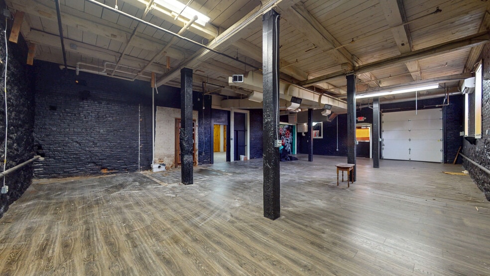 More Photos Of 35 Oakland St, Manchester Warehouse For Sale