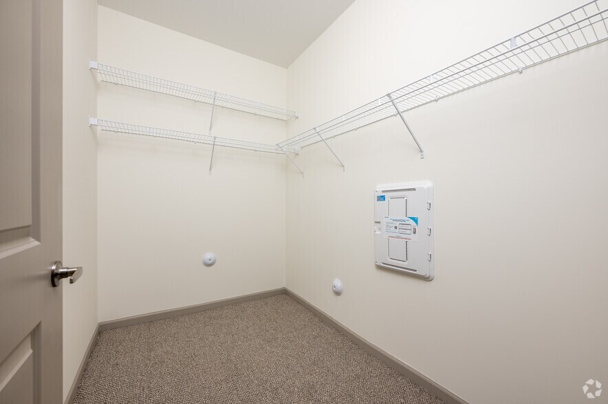 More Photos Of 2755 Red Bloom Dr, Greenwood Apartments For Lease