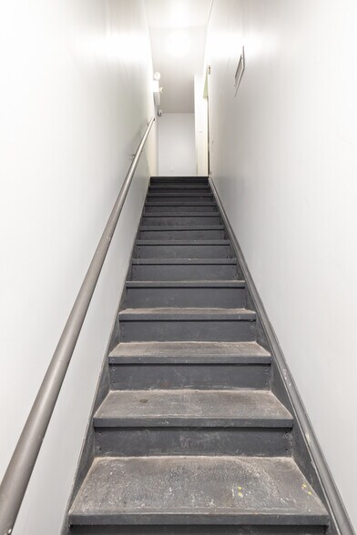 More Photos Of 667 3rd Ave, Brooklyn Loft Creative Space For Sale